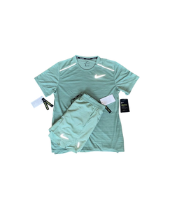 Ensemble Nike running